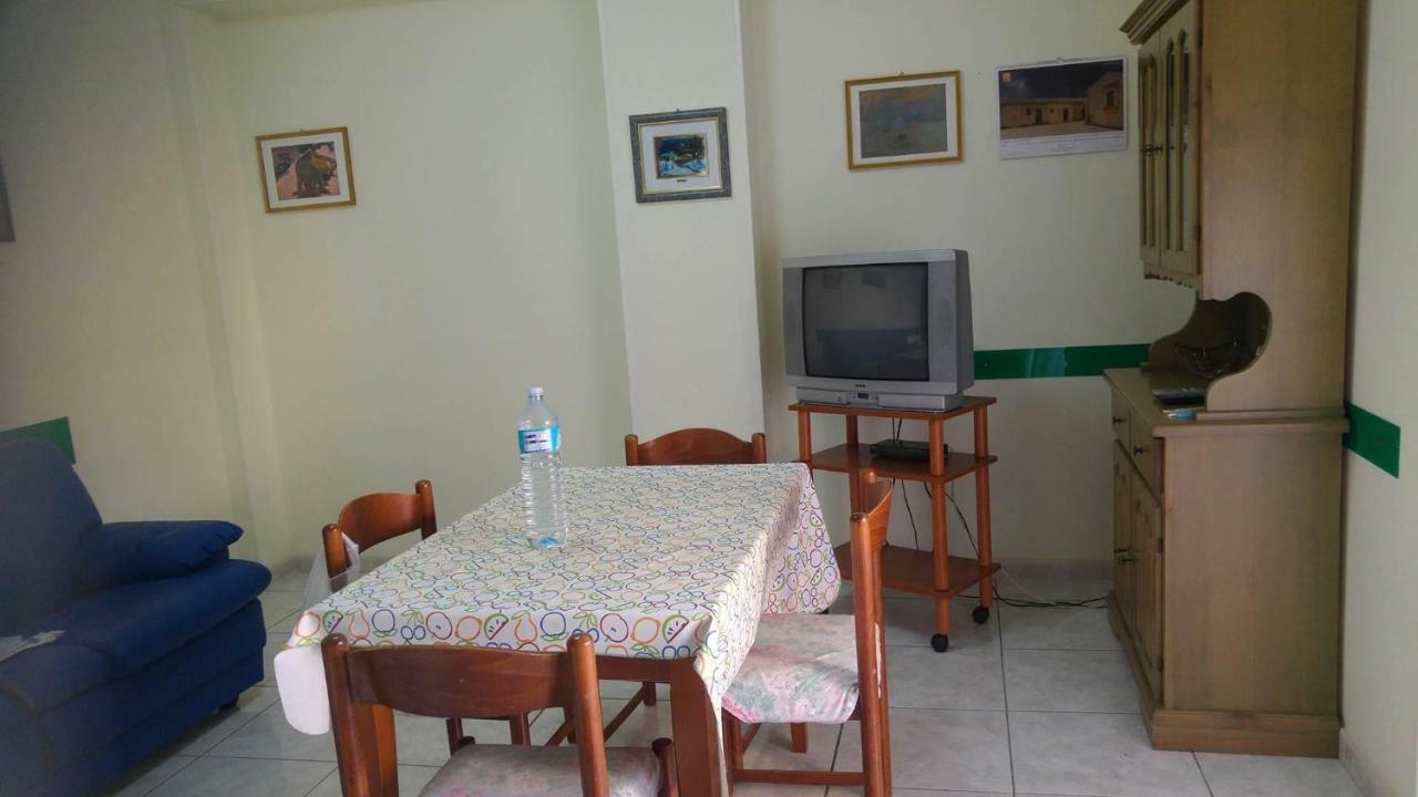 マルツァメミ Casa Viale Lidoヴィラ エクステリア 写真